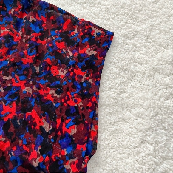 CAbi V-Neck Bonus Blouse - Picture 4 of 5